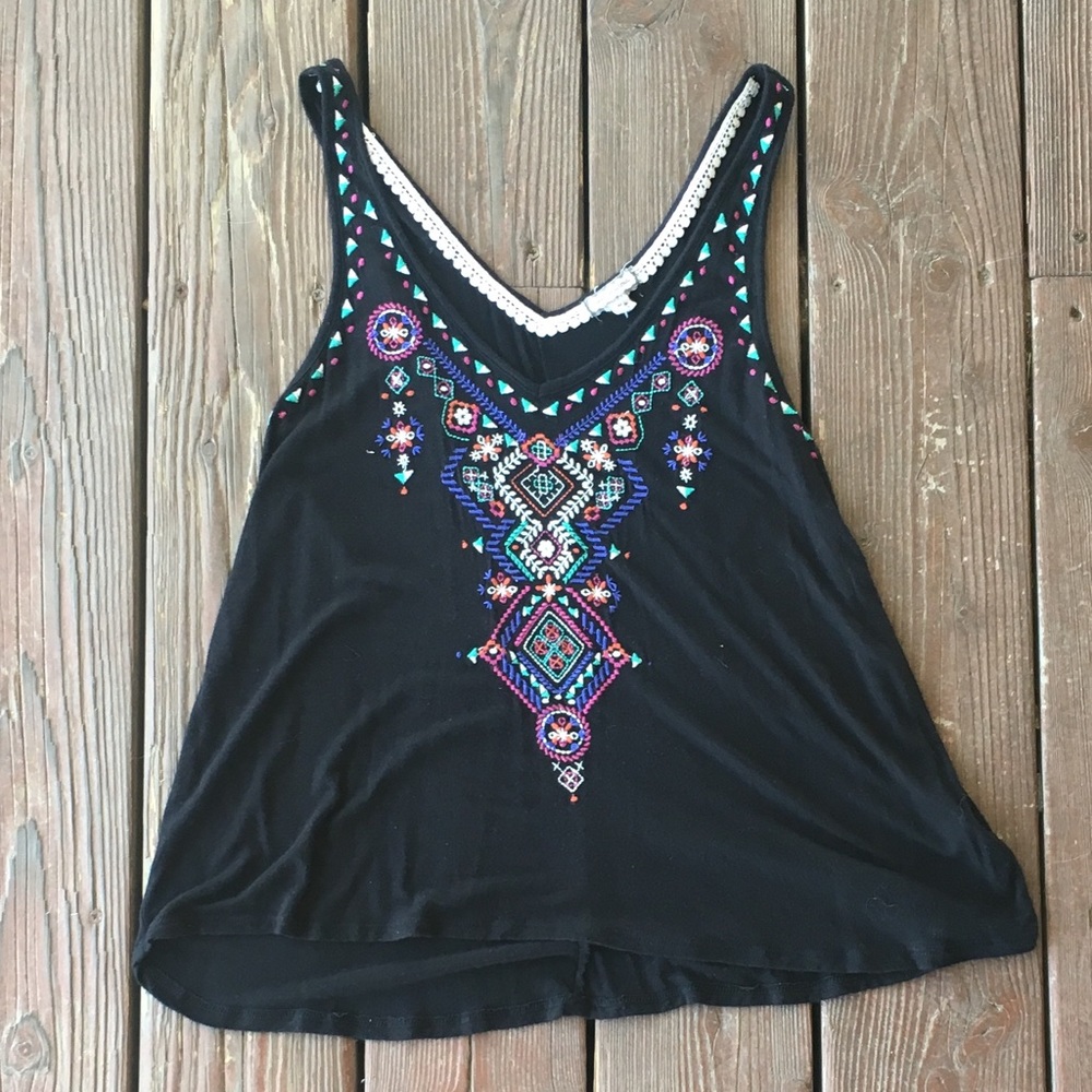 Embroidered Swingy Crop Tank